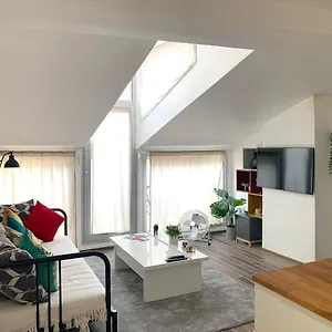 appartement-avec-chambre-et-terrasse-toulouse-centre.midi-pyreneeshotels.com/