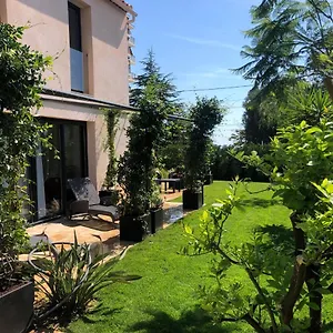Séjour chez l'habitant Elimia Piscine Privee & Chauffee, Antibes