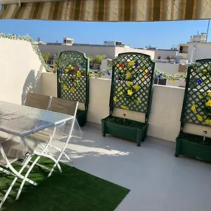 Appartement Nid Douillet Sur La Côte D'azur, Antibes